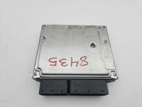 Foto 3ª: Centralita Motor ECU Mercedes Viano CDI 2.2 639.711 639.713 639.811 639.813 639.815) 150CV 110KW [OM 646.980,OM 646.982] (2004)