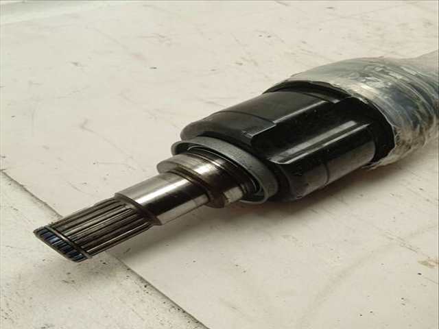 Foto 3ª: Transmision Delantera Izquierda Suzuki Swift GLE 90CV 66KW [K12D] (2021)