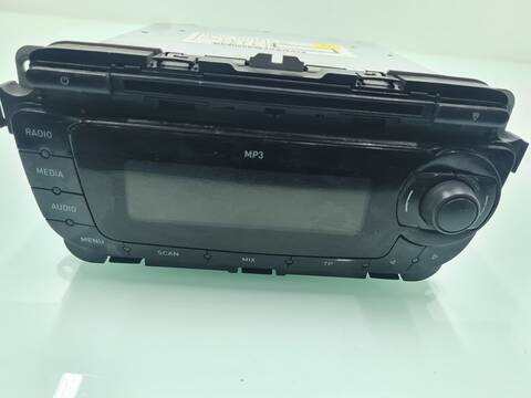 Foto 2ª: Sistema Audio Radio CD Seat Ibiza STYLANCE - STYLE 105CV 77KW [BLS] (2008)