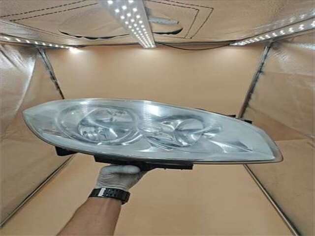 Faro Derecho Fiat Linea 1.4 ACTIVE [1.4 LTR. - 57 KW CAT]