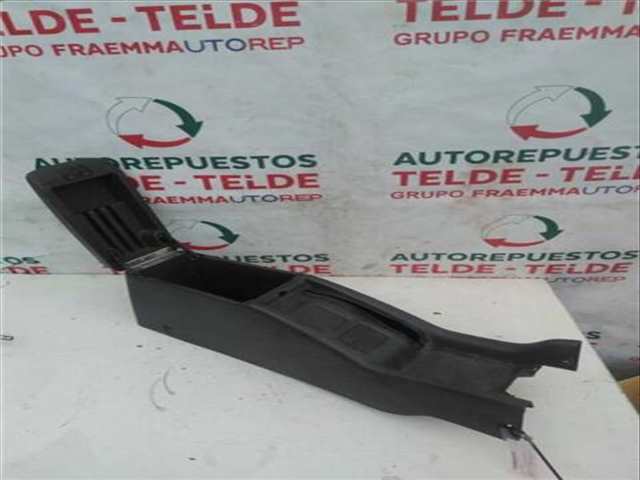 Consola Central Toyota Celica 1.6 LIFTBACK AT 180)