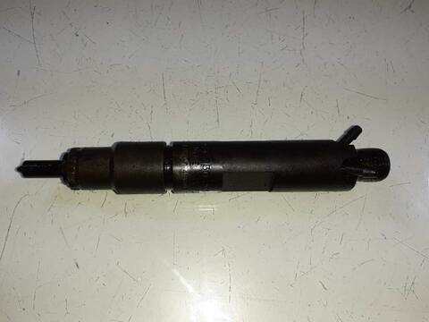 Foto 2ª: Inyectores Volkswagen Transporter 2.5 TDI 88CV 65KW FURGONETA [AJT] (2002)