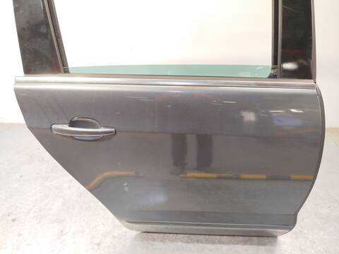 Foto 4ª: Puerta Trasera Derecha Peugeot 5008 2.0 HDI 150 - BLUEHDI 150 150CV 110KW [RHE] (2009)