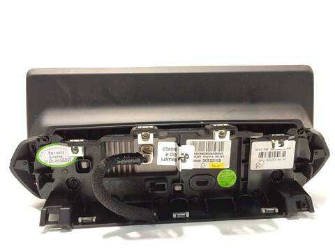 Foto 4ª: Pantalla Multifuncion Peugeot 2008 1.2 12V E-THP - PURETECH 130CV 96KW [HNS] (2021)