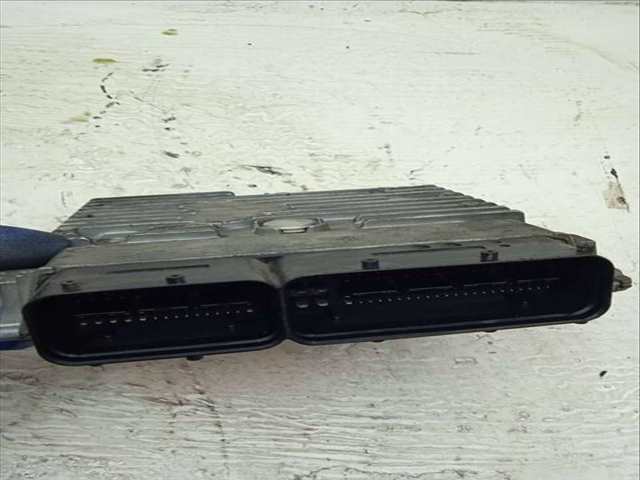 Foto 3ª: Centralita Motor ECU Seat Toledo ERENCE 105CV 77KW [CAY] (2013)