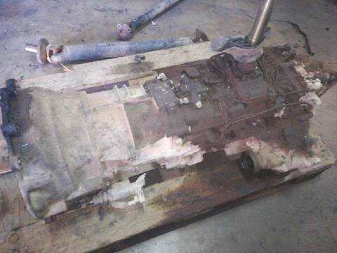 Foto 2ª: Caja Cambios Mitsubishi Montero 2800 TD GL 4-PTAS.) 125CV 92KW [4M40] (1992)