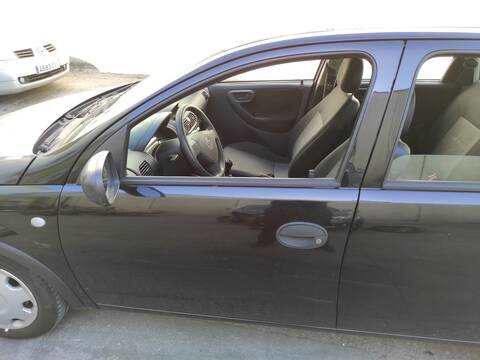Puerta Delantera Izquierda Opel Corsa Z13DT