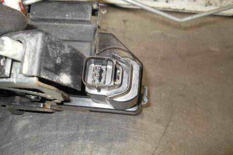 Foto 2ª: Cerradura Puerta Delantera Derecha Ssangyong Actyon 136CV 100KW [D20DT] (2010)