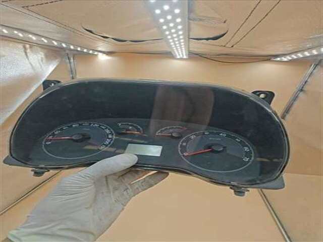 Foto 2ª: Cuadro de Instrumentos Fiat Linea 1.4 ACTIVE [1.4 LTR. - 57 KW CAT]