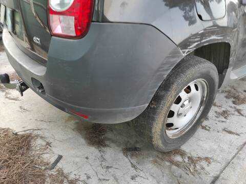 Foto 3ª: Paragolpes Trasero Dacia Duster K9K898 (2012)