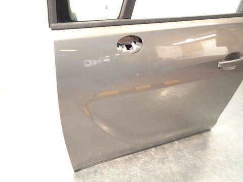 Foto 2ª: Puerta Delantera Izquierda Opel Meriva 1.4 75) 100CV 74KW [A14XER] (2012)