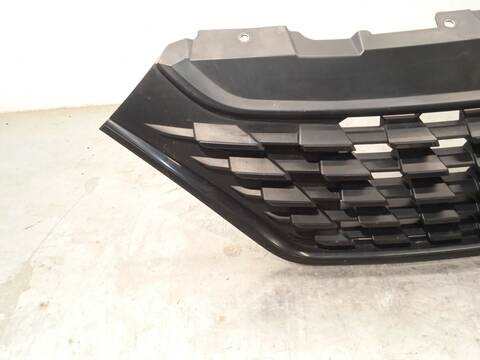 Foto 2ª: Rejilla Delantera Iveco Daily 35S16 35C16 70C16 160CV 118KW FURGONETA [F1CFL411C] (2022)