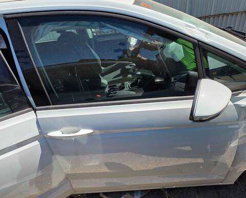 Puerta Delantera Derecha Volkswagen Touran DGDA AUT.