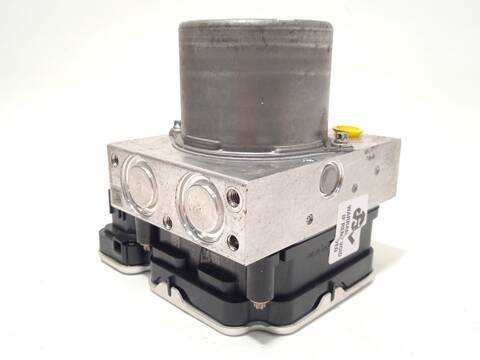 Foto 2ª: Abs Toyota Yaris 1.5 HYBRID MXPH10) 116CV 85KW [M15A] (2020)