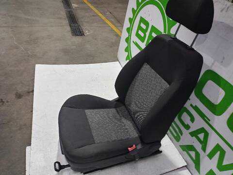 Foto 3ª: Asiento Delantero Derecho Seat Ibiza COOL 101CV [ATD] (2001)