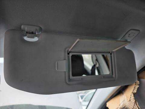 Foto 2ª: Parasol Derecho Peugeot 2008 HMZ (2015)