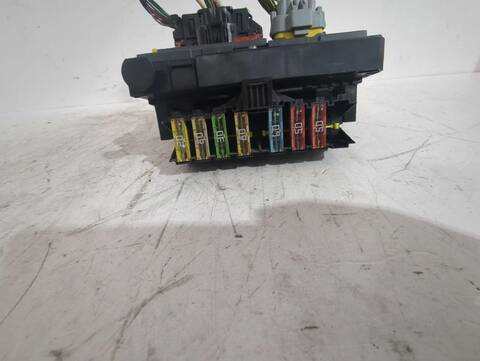 Caja Reles Fusibles Citroen C4 1.6 HDI 109CV