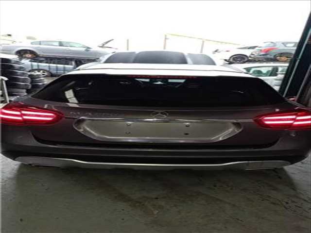 Portón Mercedes Clase G 230 GLA 200 CDI - D CDI CAT 136CV 100KW