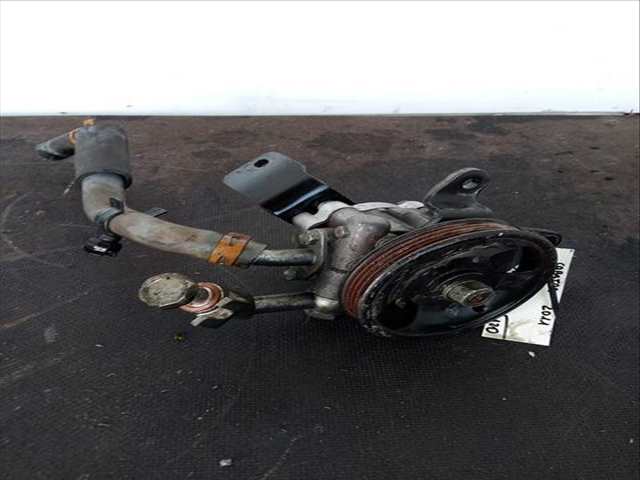 Bomba de Direccion Nissan Cabstar 2.5 DIESEL 131CV