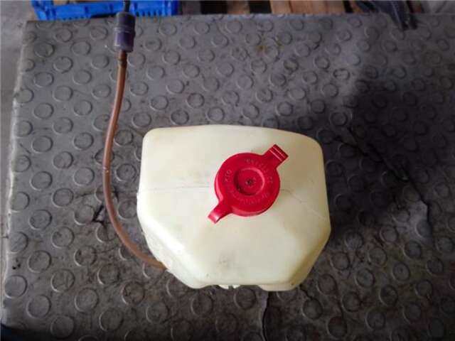 Deposito Limpiaparabrisas Volkswagen Passat 1.8