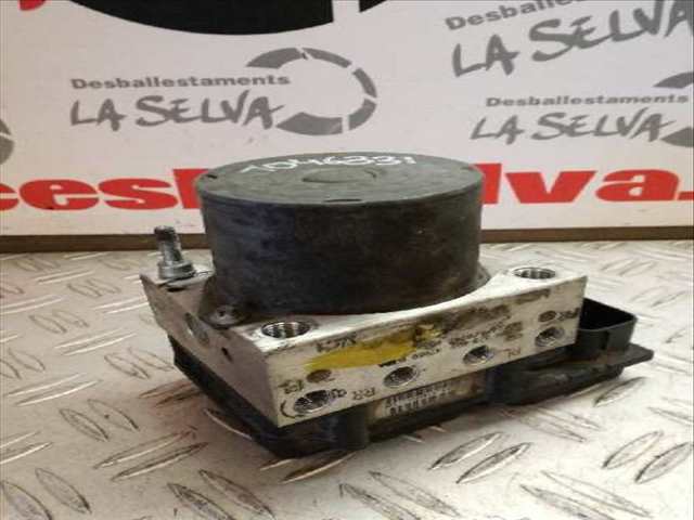 Foto 3ª: Abs Nissan NV200 K9K (2012)