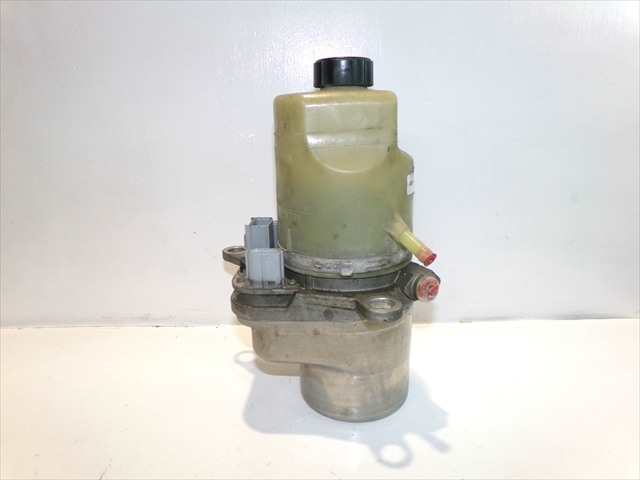 Bomba de Direccion Ford C Max 1.6 TDCI 2003-2007