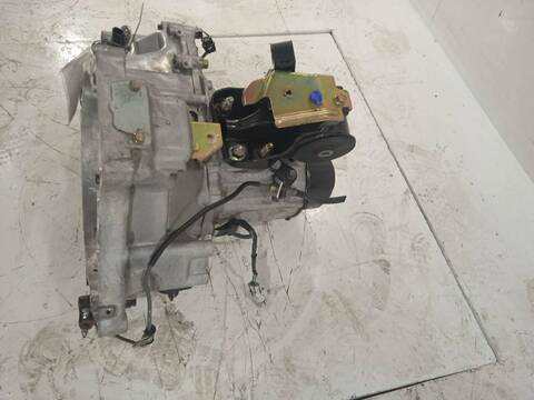 Foto 3ª: Caja Cambios Mazda 6 2.0 TD BERLINA 101CV 74KW [RF2A] (1998)