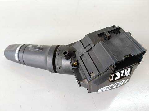 Foto 2ª: Mando Multifuncion Nissan Primera ACENTA 1 CAT 109CV (2001)