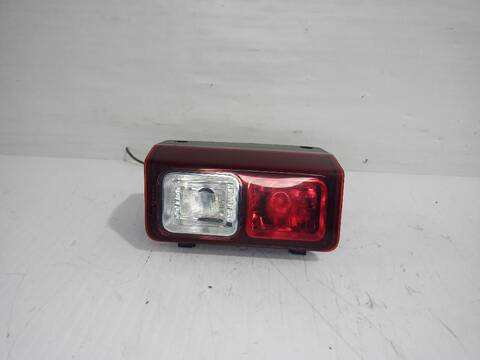 Faro Antiniebla Trasero Derecho Renault Trafic L1H1 2 7T 95CV