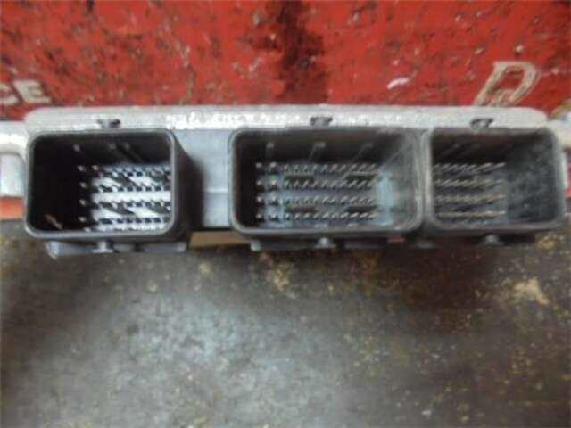 Foto 2ª: Centralita Motor ECU Peugeot 807 2.2 ST PORT AVENTURA [2.2 LTR. - 94 KW HDI FAP CAT (4HW - DW12C)] [4HW (DW12C)]