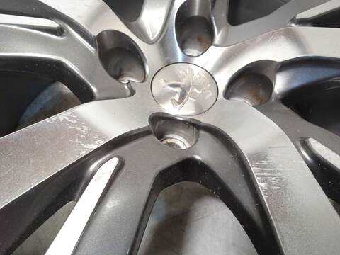 Foto 4ª: LLanta Chapa Peugeot 2008 STYLE 110CV 81KW [HNZ] (2016)