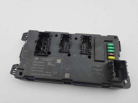 Caja Reles Fusibles Bmw Serie 3 315 320D LUXURY LINE 190CV 140KW