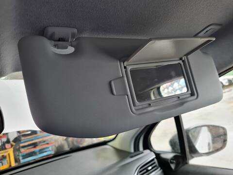 Parasol Derecho Peugeot 208 BUSINESS LINE 68CV 50KW