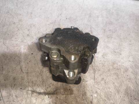 Foto 3ª: Bomba Servodireccion Bmw Serie 1 114 204D4 BERLINA (2005)