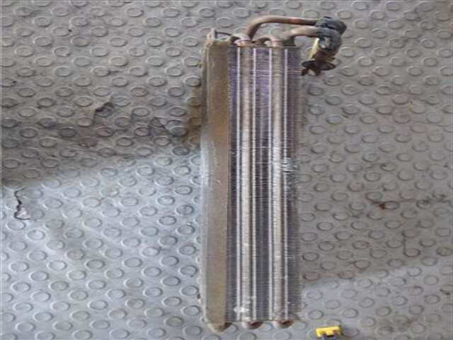 Foto 2ª: Radiador Calefaccion A.A. Mercedes 300 D (123.130) SEDAN [OM 617.912]