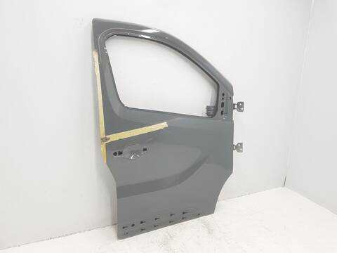 Foto 3ª: Puerta Delantera Derecha Renault Trafic L2H1 29T 100CV 74KW [R9M452] (2014)