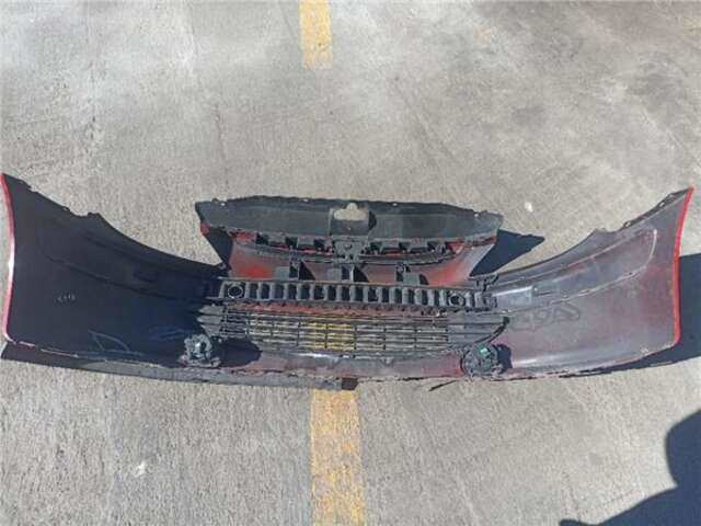 Foto 3ª: Paragolpes Delantero Peugeot 307 2.0 [2.0 LTR. - 100 KW 16V CAT (RFN - EW10J4)] [RFN (EW10J4)]