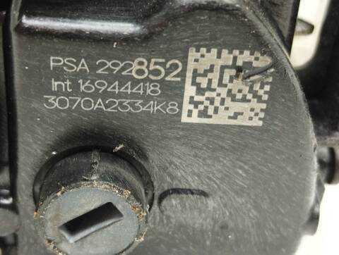 Foto 2ª: Cerradura Puerta Trasera Derecha Opel Corsa EDITION 101CV 74KW [HN05] (2020)