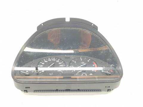 Foto 3ª: Cuadro de Instrumentos Bmw Serie 5 518 3.0 24V TD 184CV AUT. 170CV [306D1] (1995)