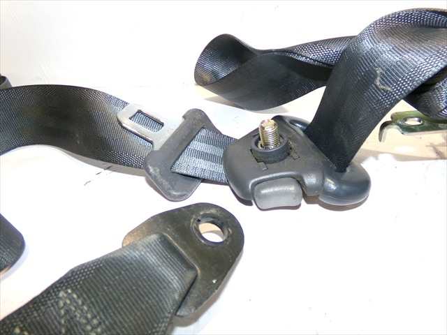 Foto 3ª: Cinturón Delantero Derecho Hyundai Elantra 2.0 CRDI 2000-2003 [D4EA] (2003)