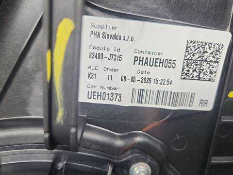 Foto 3ª: Elevalunas Manual Trasero Derecho Kia Xceed GT-LINE 160CV 118KW [G4LK] (2025)