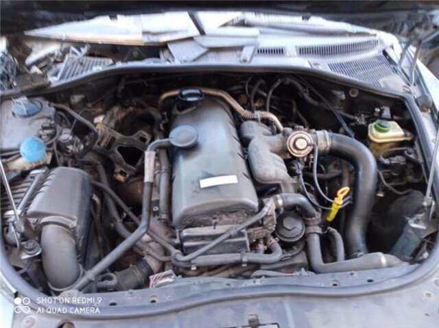 Foto 3ª: Piloto Trasero Izquierdo Volkswagen Touareg 2.5TDI [BAC]