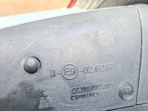 Foto 3ª: Retrovisor Derecho Fiat Doblo 1.6 JTDM 16V CAT 105CV 77KW [198A3000] (2015)