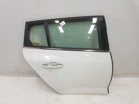 Puerta Trasera Derecha Renault Megane TECHNO