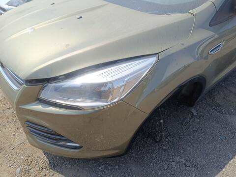 Aleta Delantera Izquierda Ford Kuga UFMA AUT.