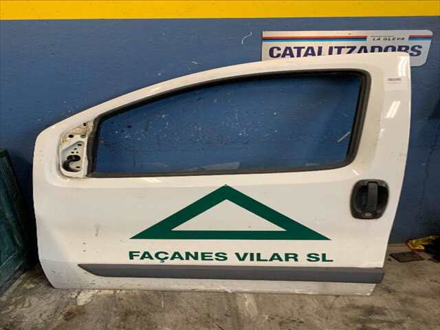 Puerta Delantera Izquierda Peugeot Bipper 1.4 HDI 68-69CV 0CV