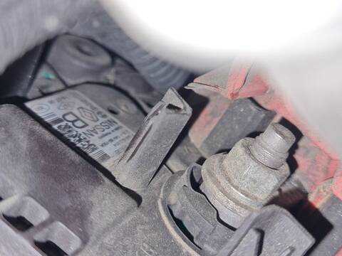 Foto 2ª: Alternador Nissan Qashqai ACENTA 116CV 85KW [HRA2DDT] (2014)