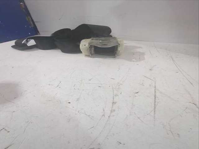 Foto 3ª: Cinturón Trasero Derecho Land Rover Freelander 2.2 TD4 4X4 160CV [224DT(DW12BTED4) DW12BTED4] (2006)