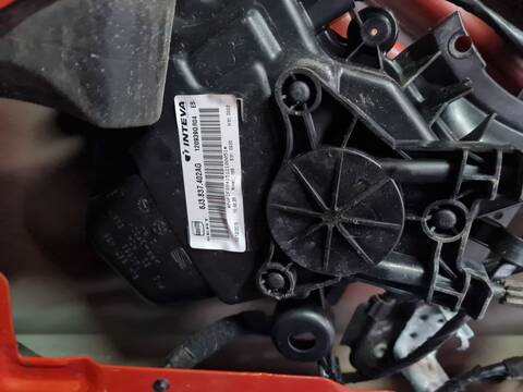 Elevalunas Eléctrico Delantero Derecho Seat Ibiza FR 105CV 77KW
