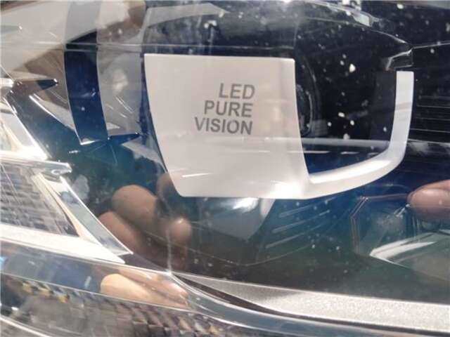 Foto 3ª: Faro Derecho Renault Scenic 1.5 EDITION ONE [1.5 LTR. - 81 KW DCI DIESEL FAP ENERGY] IV (2016-_)